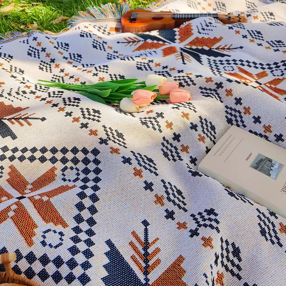 Multi Functional Picnic Mats, Sofa Blankets, Tablecloths, Suitable for Family Dining, Activities, Festivals, and Outdoor Camping