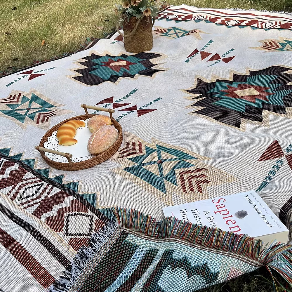 Multi Functional Picnic Mats, Sofa Blankets, Tablecloths, Suitable for Family Dining, Activities, Festivals, and Outdoor Camping